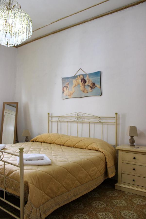 Casa Vacanze "A Machina Ro Ghiaccio" Noto Extérieur photo